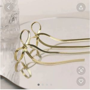 Herringbone bow earrings